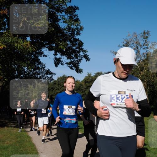 28.09.2025 - 33. Volkslauf durch das schöne Alstertal Fabian Wolf http://msf.ph/oto/8975303 28.09.2025 10:36:19 Laufen 3377, 3095, 332 meine-sportfotos.de