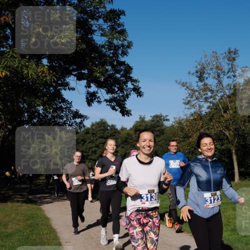 28.09.2025 - 33. Volkslauf durch das schöne Alstertal Fabian Wolf http://msf.ph/oto/8975378 28.09.2025 10:36:29 Laufen 3009, 3130, 3123 meine-sportfotos.de
