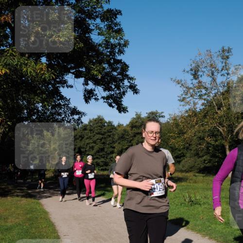 28.09.2025 - 33. Volkslauf durch das schöne Alstertal Fabian Wolf http://msf.ph/oto/8975388 28.09.2025 10:36:30 Laufen 090 meine-sportfotos.de