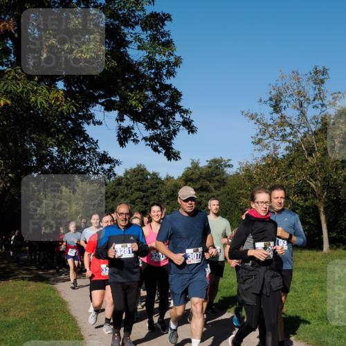 28.09.2025 - 33. Volkslauf durch das schöne Alstertal Fabian Wolf http://msf.ph/oto/8975486 28.09.2025 10:36:45 Laufen 126, 3281, 3072 meine-sportfotos.de