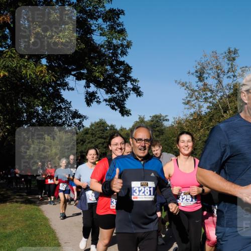 28.09.2025 - 33. Volkslauf durch das schöne Alstertal Fabian Wolf http://msf.ph/oto/8975500 28.09.2025 10:36:46 Laufen 126, 32, 3, 3281, 3251 meine-sportfotos.de