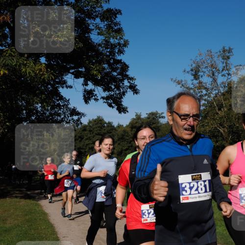28.09.2025 - 33. Volkslauf durch das schöne Alstertal Fabian Wolf http://msf.ph/oto/8975505 28.09.2025 10:36:47 Laufen 3289, 126, 32, 3281 meine-sportfotos.de