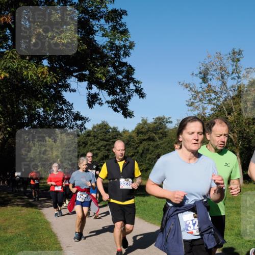 28.09.2025 - 33. Volkslauf durch das schöne Alstertal Fabian Wolf http://msf.ph/oto/8975516 28.09.2025 10:36:48 Laufen 3289, 3126, 3239, 32 meine-sportfotos.de