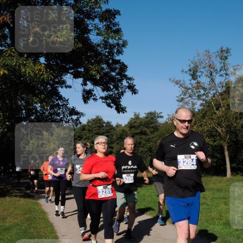 28.09.2025 - 33. Volkslauf durch das schöne Alstertal Fabian Wolf http://msf.ph/oto/8975540 28.09.2025 10:36:51 Laufen 34, 3258, 3398, 3289, 3284 meine-sportfotos.de