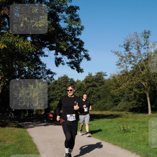 28.09.2025 - 33. Volkslauf durch das schöne Alstertal Fabian Wolf http://msf.ph/oto/8975632 28.09.2025 10:37:05 Laufen 3264, 083 meine-sportfotos.de