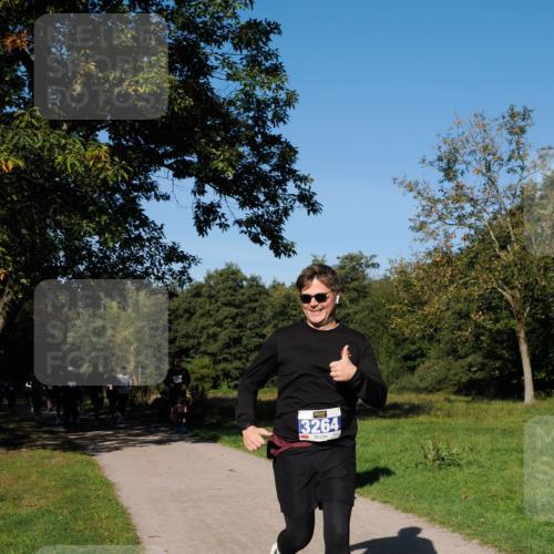 28.09.2025 - 33. Volkslauf durch das schöne Alstertal Fabian Wolf http://msf.ph/oto/8975638 28.09.2025 10:37:05 Laufen 3264 meine-sportfotos.de
