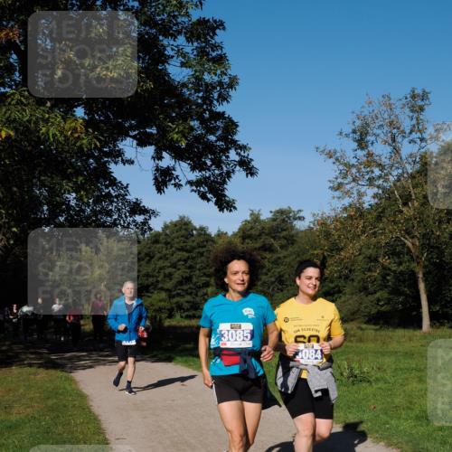 28.09.2025 - 33. Volkslauf durch das schöne Alstertal Fabian Wolf http://msf.ph/oto/8975717 28.09.2025 10:37:33 Laufen 3085, 3084 meine-sportfotos.de