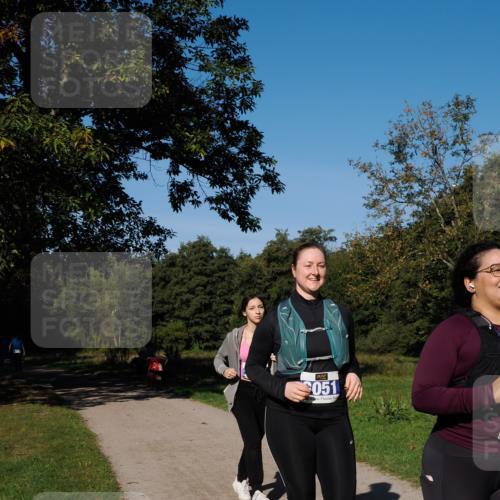 28.09.2025 - 33. Volkslauf durch das schöne Alstertal Fabian Wolf http://msf.ph/oto/8975831 28.09.2025 10:37:56 Laufen 051 meine-sportfotos.de