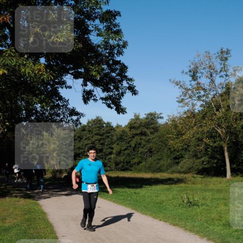 28.09.2025 - 33. Volkslauf durch das schöne Alstertal Fabian Wolf http://msf.ph/oto/8975866 28.09.2025 10:38:15 Laufen 3359 meine-sportfotos.de