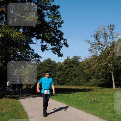 28.09.2025 - 33. Volkslauf durch das schöne Alstertal Fabian Wolf http://msf.ph/oto/8975867 28.09.2025 10:38:15 Laufen 3359 meine-sportfotos.de