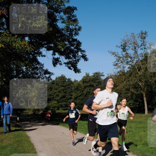 28.09.2025 - 33. Volkslauf durch das schöne Alstertal Fabian Wolf http://msf.ph/oto/8975906 28.09.2025 10:38:22 Laufen 4114, 4019 meine-sportfotos.de