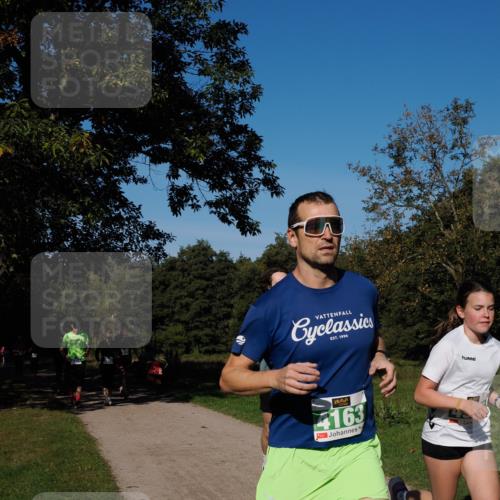 28.09.2025 - 33. Volkslauf durch das schöne Alstertal Fabian Wolf http://msf.ph/oto/8976000 28.09.2025 10:38:44 Laufen 4163 meine-sportfotos.de