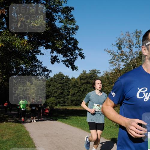 28.09.2025 - 33. Volkslauf durch das schöne Alstertal Fabian Wolf http://msf.ph/oto/8976003 28.09.2025 10:38:44 Laufen 4057 meine-sportfotos.de