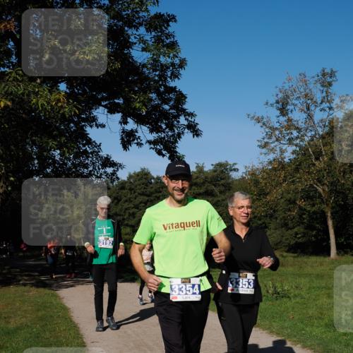 28.09.2025 - 33. Volkslauf durch das schöne Alstertal Fabian Wolf http://msf.ph/oto/8976027 28.09.2025 10:38:51 Laufen 3192, 1922, 3354, 3353 meine-sportfotos.de