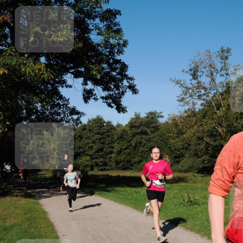 28.09.2025 - 33. Volkslauf durch das schöne Alstertal Fabian Wolf http://msf.ph/oto/8976108 28.09.2025 10:39:02 Laufen 4039 meine-sportfotos.de