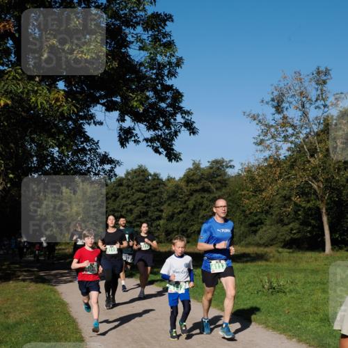 28.09.2025 - 33. Volkslauf durch das schöne Alstertal Fabian Wolf http://msf.ph/oto/8976181 28.09.2025 10:39:16 Laufen 4119, 4113 meine-sportfotos.de