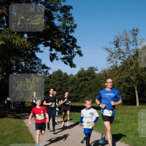 28.09.2025 - 33. Volkslauf durch das schöne Alstertal Fabian Wolf http://msf.ph/oto/8976186 28.09.2025 10:39:16 Laufen 4040, 4113 meine-sportfotos.de