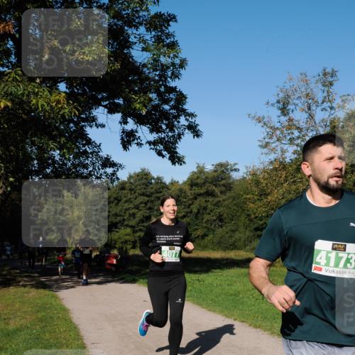 28.09.2025 - 33. Volkslauf durch das schöne Alstertal Fabian Wolf http://msf.ph/oto/8976214 28.09.2025 10:39:19 Laufen 4077, 4173 meine-sportfotos.de