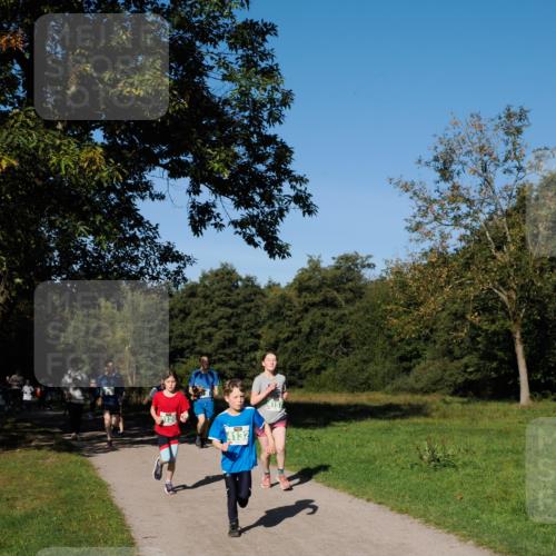 28.09.2025 - 33. Volkslauf durch das schöne Alstertal Fabian Wolf http://msf.ph/oto/8976245 28.09.2025 10:39:23 Laufen 120, 4132 meine-sportfotos.de