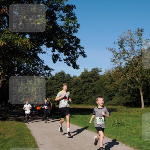 28.09.2025 - 33. Volkslauf durch das schöne Alstertal Fabian Wolf http://msf.ph/oto/8976297 28.09.2025 10:39:32 Laufen 4047 meine-sportfotos.de
