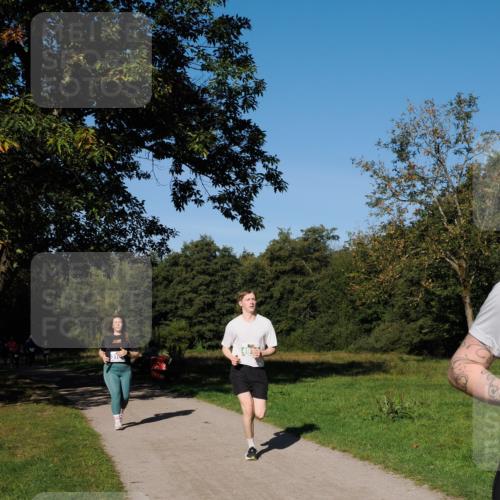 28.09.2025 - 33. Volkslauf durch das schöne Alstertal Fabian Wolf http://msf.ph/oto/8976350 28.09.2025 10:39:43 Laufen  meine-sportfotos.de