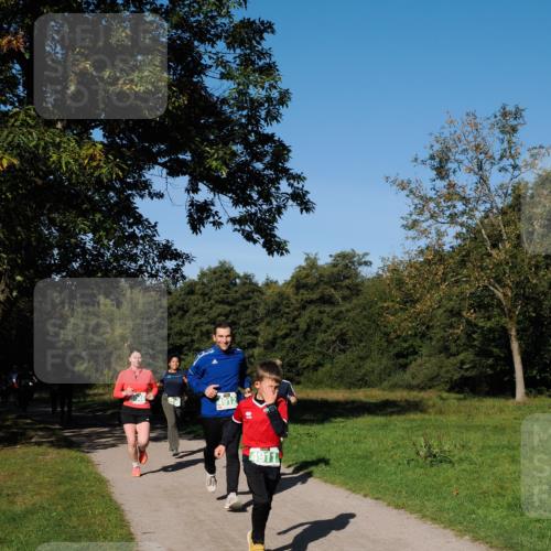 28.09.2025 - 33. Volkslauf durch das schöne Alstertal Fabian Wolf http://msf.ph/oto/8976397 28.09.2025 10:39:54 Laufen 4911 meine-sportfotos.de