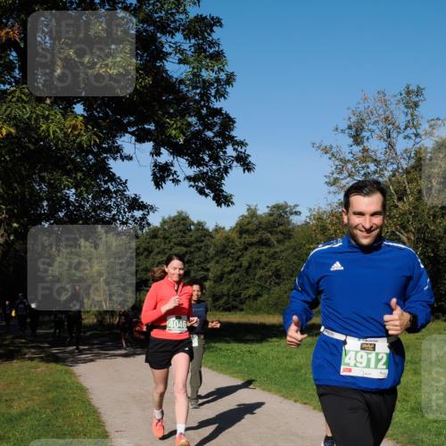 28.09.2025 - 33. Volkslauf durch das schöne Alstertal Fabian Wolf http://msf.ph/oto/8976415 28.09.2025 10:39:56 Laufen 4046, 4912 meine-sportfotos.de
