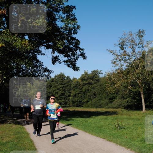 28.09.2025 - 33. Volkslauf durch das schöne Alstertal Fabian Wolf http://msf.ph/oto/8976468 28.09.2025 10:40:02 Laufen 4013 meine-sportfotos.de