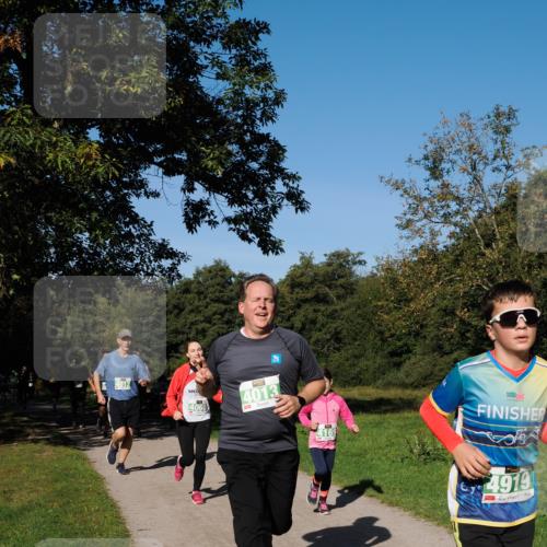 28.09.2025 - 33. Volkslauf durch das schöne Alstertal Fabian Wolf http://msf.ph/oto/8976483 28.09.2025 10:40:04 Laufen 4060, 4013, 4919 meine-sportfotos.de