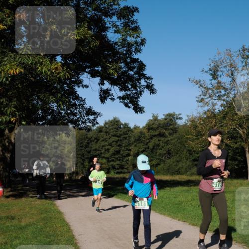 28.09.2025 - 33. Volkslauf durch das schöne Alstertal Fabian Wolf http://msf.ph/oto/8976790 28.09.2025 10:40:52 Laufen 4181, 418 meine-sportfotos.de