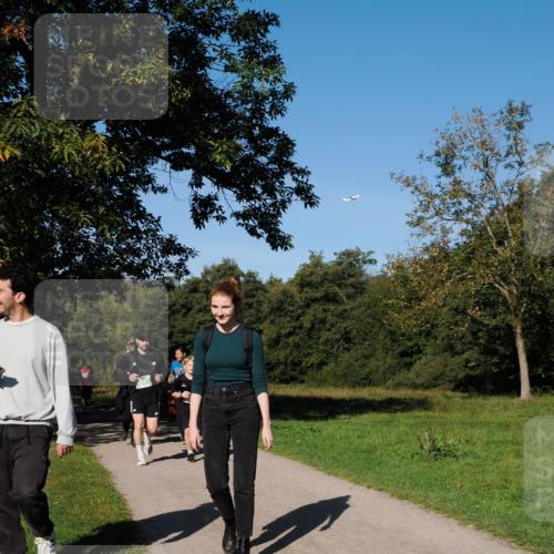 28.09.2025 - 33. Volkslauf durch das schöne Alstertal Fabian Wolf http://msf.ph/oto/8976818 28.09.2025 10:41:01 Laufen  meine-sportfotos.de
