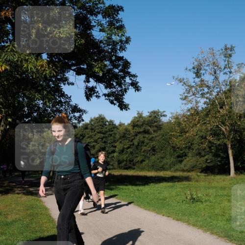 28.09.2025 - 33. Volkslauf durch das schöne Alstertal Fabian Wolf http://msf.ph/oto/8976822 28.09.2025 10:41:02 Laufen  meine-sportfotos.de