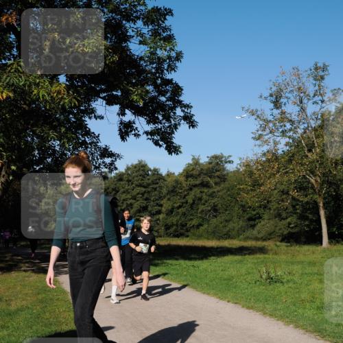 28.09.2025 - 33. Volkslauf durch das schöne Alstertal Fabian Wolf http://msf.ph/oto/8976823 28.09.2025 10:41:02 Laufen  meine-sportfotos.de