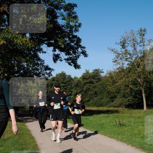 28.09.2025 - 33. Volkslauf durch das schöne Alstertal Fabian Wolf http://msf.ph/oto/8976826 28.09.2025 10:41:03 Laufen 410 meine-sportfotos.de
