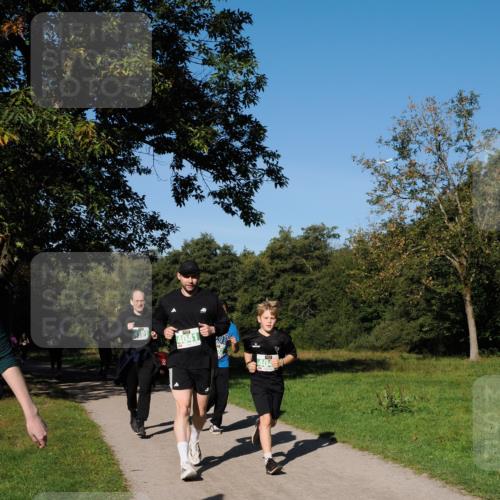 28.09.2025 - 33. Volkslauf durch das schöne Alstertal Fabian Wolf http://msf.ph/oto/8976828 28.09.2025 10:41:03 Laufen 4041 meine-sportfotos.de