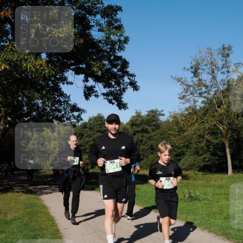 28.09.2025 - 33. Volkslauf durch das schöne Alstertal Fabian Wolf http://msf.ph/oto/8976834 28.09.2025 10:41:04 Laufen 101, 4041, 043 meine-sportfotos.de