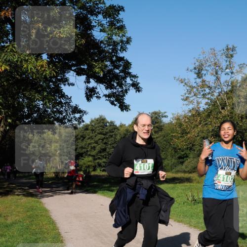 28.09.2025 - 33. Volkslauf durch das schöne Alstertal Fabian Wolf http://msf.ph/oto/8976849 28.09.2025 10:41:05 Laufen 4101, 4102 meine-sportfotos.de