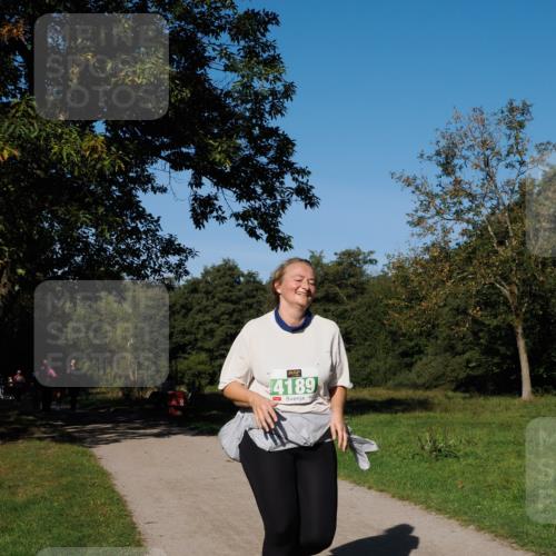 28.09.2025 - 33. Volkslauf durch das schöne Alstertal Fabian Wolf http://msf.ph/oto/8976879 28.09.2025 10:41:11 Laufen 4189 meine-sportfotos.de