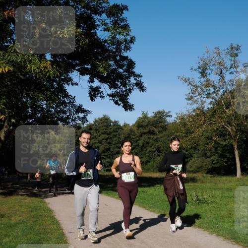 28.09.2025 - 33. Volkslauf durch das schöne Alstertal Fabian Wolf http://msf.ph/oto/8976920 28.09.2025 10:41:35 Laufen 4070 meine-sportfotos.de