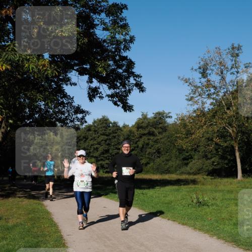 28.09.2025 - 33. Volkslauf durch das schöne Alstertal Fabian Wolf http://msf.ph/oto/8977014 28.09.2025 10:42:01 Laufen  meine-sportfotos.de