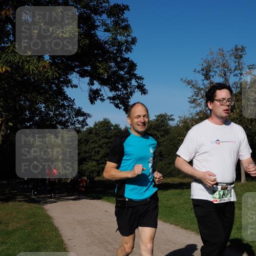 28.09.2025 - 33. Volkslauf durch das schöne Alstertal Fabian Wolf http://msf.ph/oto/8977059 28.09.2025 10:42:06 Laufen 4139 meine-sportfotos.de
