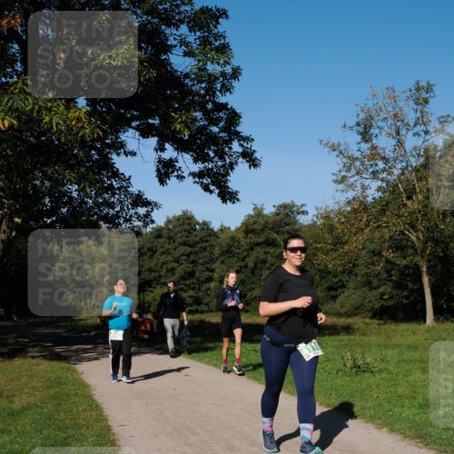 28.09.2025 - 33. Volkslauf durch das schöne Alstertal Fabian Wolf http://msf.ph/oto/8977081 28.09.2025 10:42:17 Laufen  meine-sportfotos.de