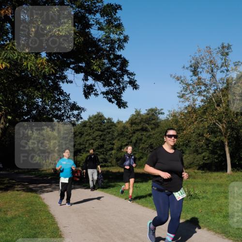 28.09.2025 - 33. Volkslauf durch das schöne Alstertal Fabian Wolf http://msf.ph/oto/8977083 28.09.2025 10:42:17 Laufen 4110 meine-sportfotos.de
