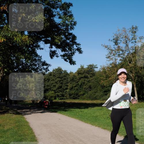 28.09.2025 - 33. Volkslauf durch das schöne Alstertal Fabian Wolf http://msf.ph/oto/8977119 28.09.2025 10:42:42 Laufen 4068 meine-sportfotos.de