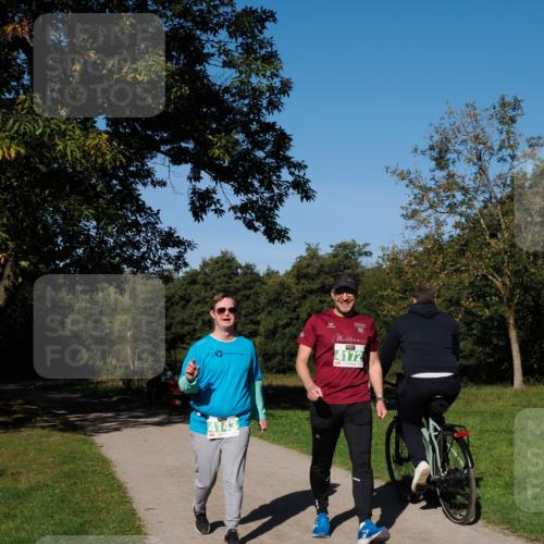 28.09.2025 - 33. Volkslauf durch das schöne Alstertal Fabian Wolf http://msf.ph/oto/8977212 28.09.2025 10:43:21 Laufen 4143, 4172 meine-sportfotos.de