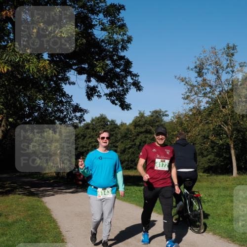 28.09.2025 - 33. Volkslauf durch das schöne Alstertal Fabian Wolf http://msf.ph/oto/8977213 28.09.2025 10:43:21 Laufen 4143, 10, 4172 meine-sportfotos.de