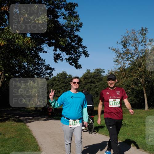 28.09.2025 - 33. Volkslauf durch das schöne Alstertal Fabian Wolf http://msf.ph/oto/8977217 28.09.2025 10:43:21 Laufen 10, 4172, 4143 meine-sportfotos.de