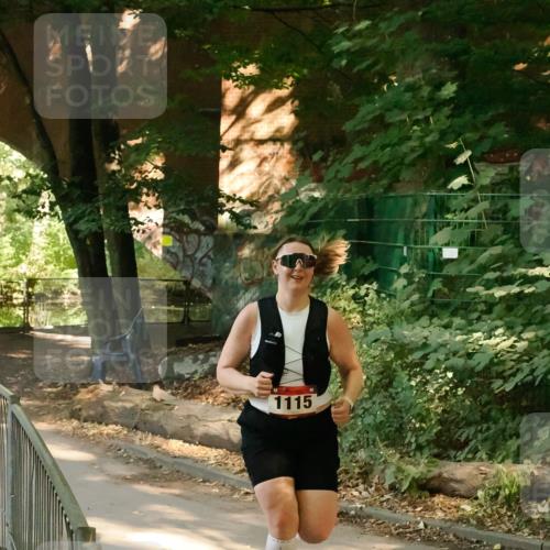 28.09.2025 - 33. Volkslauf durch das schöne Alstertal Fabian Wolf http://msf.ph/oto/8977567 28.09.2025 13:01:37 Laufen 1115 meine-sportfotos.de