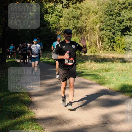 28.09.2025 - 33. Volkslauf durch das schöne Alstertal Fabian Wolf http://msf.ph/oto/8978225 28.09.2025 10:05:08 Laufen 1032, 1656, 686 meine-sportfotos.de