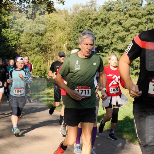 28.09.2025 - 33. Volkslauf durch das schöne Alstertal Fabian Wolf http://msf.ph/oto/8978276 28.09.2025 10:05:30 Laufen 2025, 1047, 1711, 1020 meine-sportfotos.de